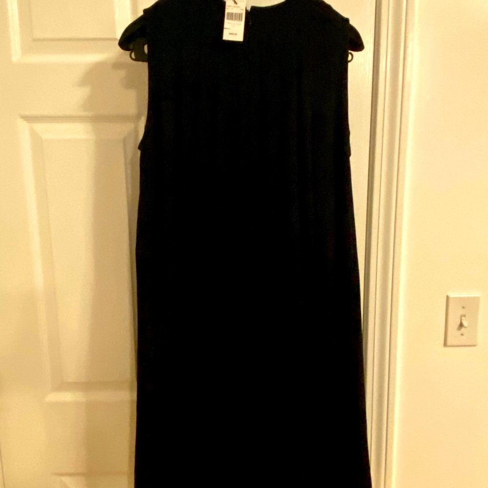 Classic pleated black dress